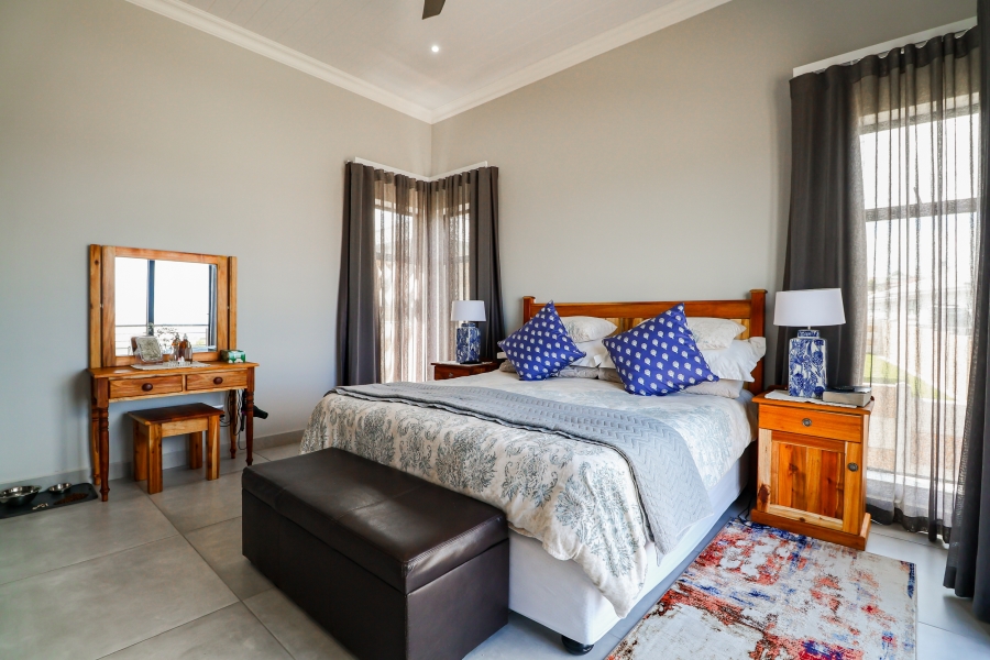 3 Bedroom Property for Sale in Dana Bay Western Cape